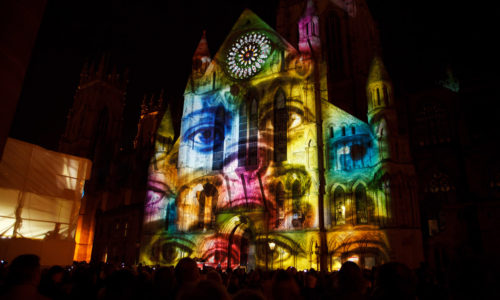 video-mapping-projection-11289323751foi